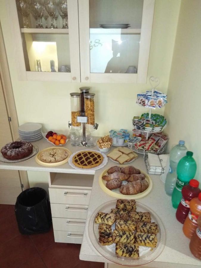 Il Nido Delle Rondini Bed & Breakfast Grottole Bagian luar foto