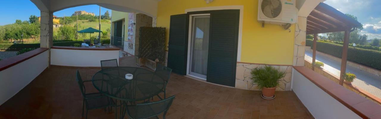 Il Nido Delle Rondini Bed & Breakfast Grottole Bagian luar foto