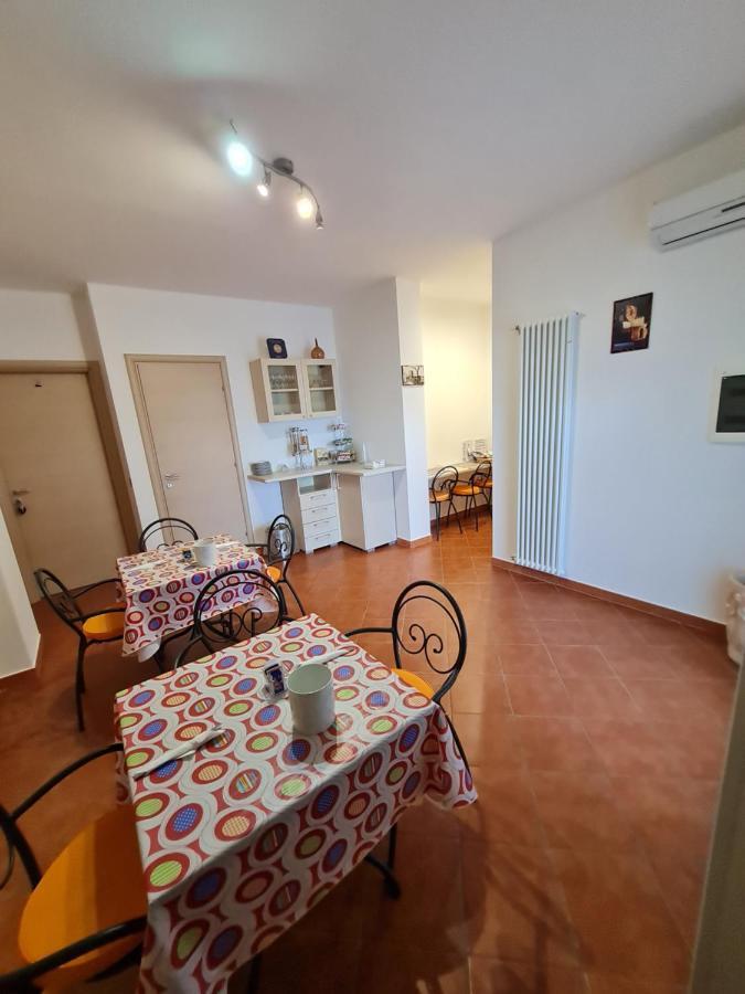 Il Nido Delle Rondini Bed & Breakfast Grottole Bagian luar foto